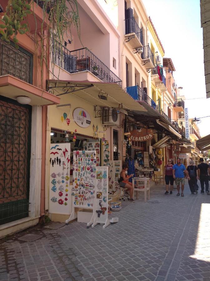 Marinos Suites Chrissi Akti Chania Exterior foto