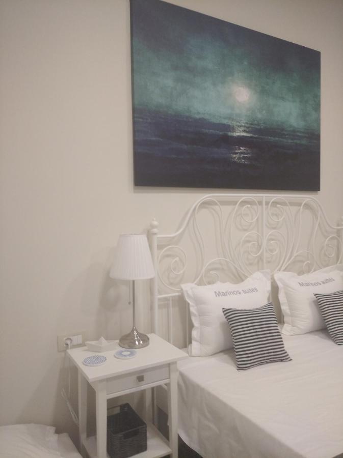 Marinos Suites Chrissi Akti Chania Exterior foto